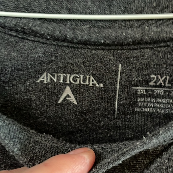 Carolina Hurricanes sweatshirt size xxl - Picture 6 of 7